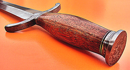 Online Selling Damascus Sword Custom Handmade With Rose Wood Handle 1719
