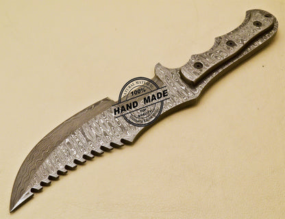Full Damascus Tracker Knife Custom Handmade Damascus Steel Tracker Knife 973